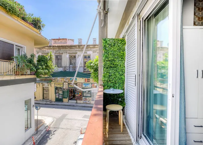 Studio In The Heart Of Acropolis